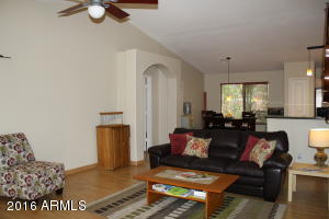 2219 E Ruby Ln, Phoenix, AZ 85024 photo 3