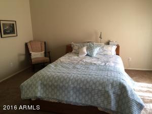 2219 E Ruby Ln, Phoenix, AZ 85024 photo 9