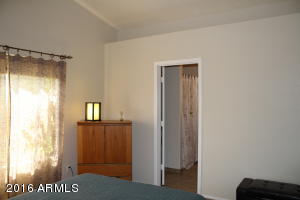2219 E Ruby Ln, Phoenix, AZ 85024 photo 10