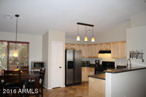 2219 E Ruby Ln, Phoenix, AZ 85024 photo 5