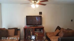 4266 N 68th Ln, Phoenix, AZ 85033 photo 5
