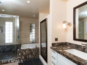 4233 E Calle Tuberia St, Phoenix, AZ 85018 photo 15