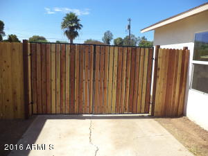 1419 Earll Dr, Phoenix, AZ 85014 photo 21