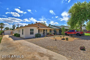 1419 Earll Dr, Phoenix, AZ 85014 photo 1
