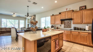 8726 E Nance St, Mesa, AZ 85207 photo 9