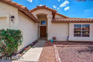 749 W Smoke Tree Rd, Gilbert, AZ 85233 photo 2