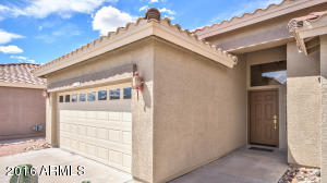 4726 E Apricot Ln, Gilbert, AZ 85298 photo 4