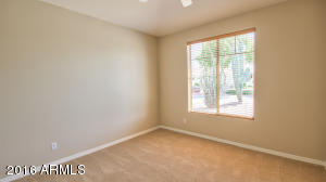 4726 E Apricot Ln, Gilbert, AZ 85298 photo 6