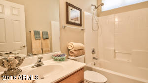 4726 E Apricot Ln, Gilbert, AZ 85298 photo 7