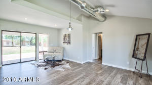 1807 Earll Dr, Phoenix, AZ 85016 photo 8