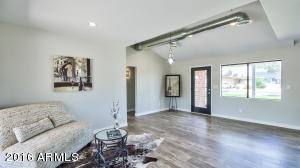 1807 Earll Dr, Phoenix, AZ 85016 photo 9