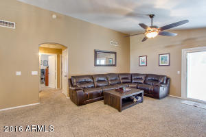 1369 S Buchanan St, Gilbert, AZ 85233 photo 16