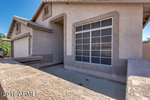 1369 S Buchanan St, Gilbert, AZ 85233 photo 4