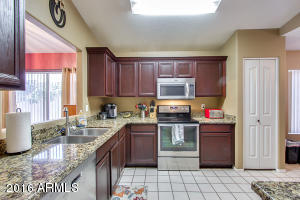 1369 S Buchanan St, Gilbert, AZ 85233 photo 8