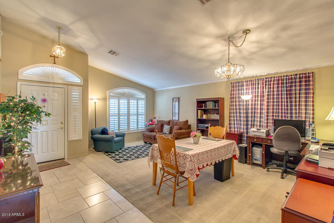 8763 E Posada Ave, Mesa, AZ 85212 photo 3