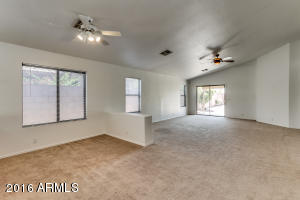 10739 Emerald Ave, Mesa, AZ 85208 photo 7