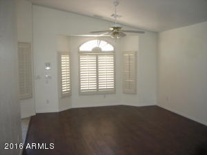 2025 E Winston Dr, Phoenix, AZ 85042 photo 8