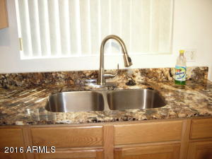 2025 E Winston Dr, Phoenix, AZ 85042 photo 5