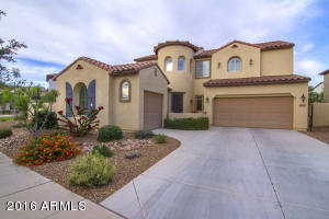 4574 E Waterman St, Gilbert, AZ 85297 photo 1