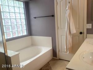 2233 E Williams Dr, Phoenix, AZ 85024 photo 8