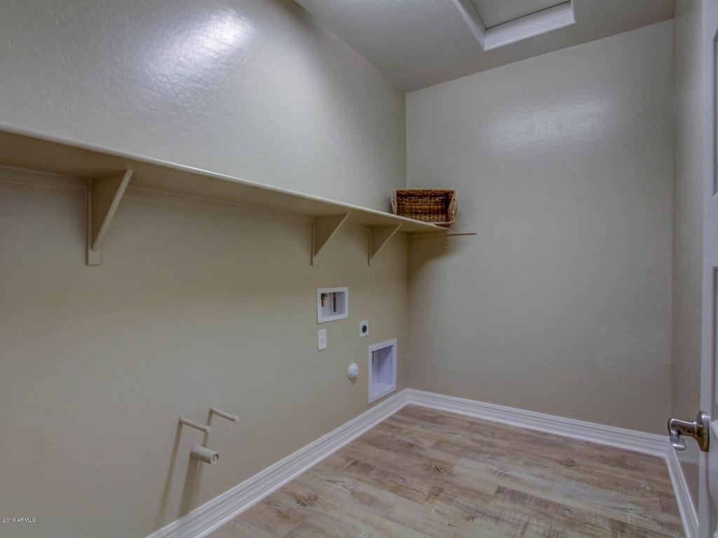 3869 E Strawberry Dr, Gilbert, AZ 85298 photo 23