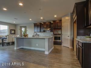 3951 E Strawberry Dr, Gilbert, AZ 85298 photo 9
