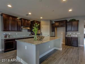 3951 E Strawberry Dr, Gilbert, AZ 85298 photo 8