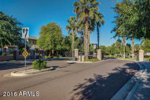 1986 E Del Rio St, Gilbert, AZ 85295 photo 24