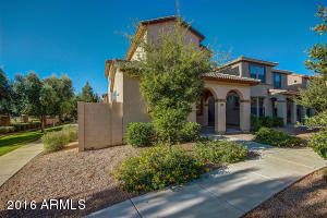1986 E Del Rio St, Gilbert, AZ 85295 photo 3
