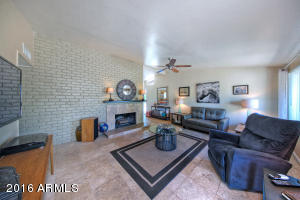 2915 E North Ln, Phoenix, AZ 85028 photo 10