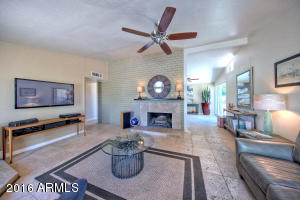 2915 E North Ln, Phoenix, AZ 85028 photo 2