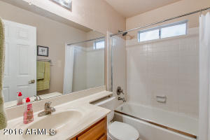 3837 Everett Dr, Phoenix, AZ 85032 photo 26