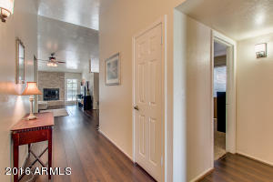 3837 Everett Dr, Phoenix, AZ 85032 photo 3