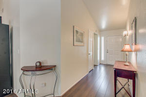 3837 Everett Dr, Phoenix, AZ 85032 photo 2