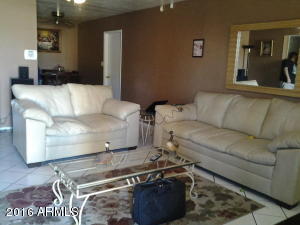 1853 E Mobile Ln, Phoenix, AZ 85040 photo 4