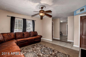 2738 E Holmes Ave, Mesa, AZ 85204 photo 4