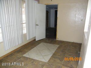 137 E Monte Way, Phoenix, AZ 85042 photo 7