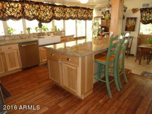 2825 E Danbury Rd, Phoenix, AZ 85032 photo 8