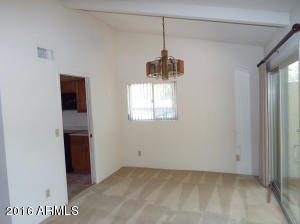 3013 E Cannon Dr, Phoenix, AZ 85028 photo 9