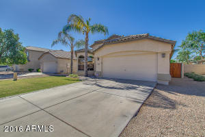 709 E Kyle Dr, Gilbert, AZ 85296 photo 3