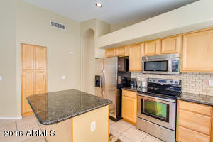 709 E Kyle Dr, Gilbert, AZ 85296 photo 15