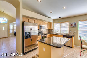 709 E Kyle Dr, Gilbert, AZ 85296 photo 17