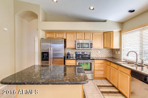709 E Kyle Dr, Gilbert, AZ 85296 photo 16