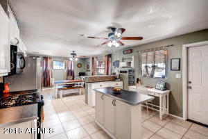 2501 W Freeway Ln, Phoenix, AZ 85021 photo 13