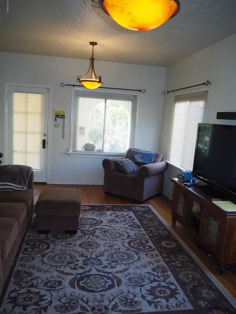 1011 E Palm Ln, Phoenix, AZ 85006 photo 7