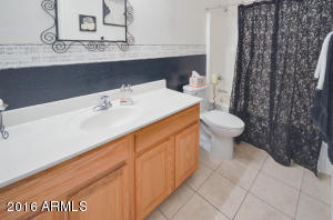 1620 E Beautiful Ln, Phoenix, AZ 85042 photo 25