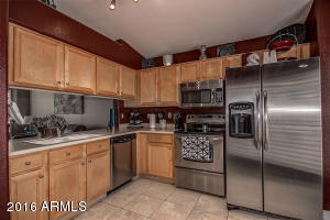 1728 E Robin Ln, Gilbert, AZ 85296 photo 8