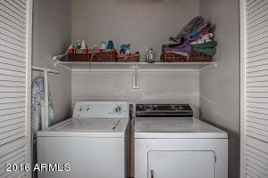 1728 E Robin Ln, Gilbert, AZ 85296 photo 9