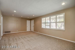4020 Earll Dr, Phoenix, AZ 85018 photo 6