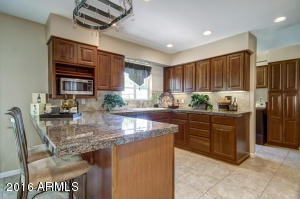 4020 Earll Dr, Phoenix, AZ 85018 photo 10